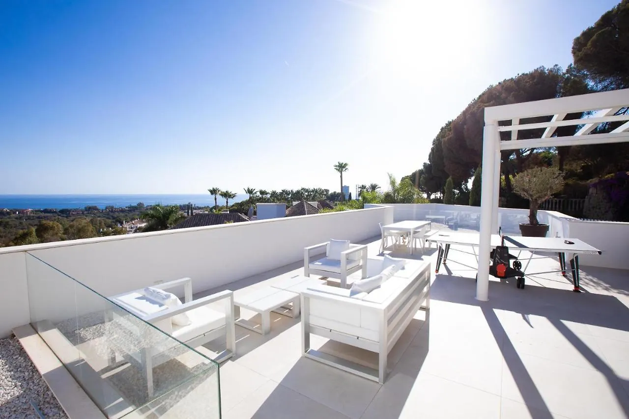 Villa Royale, Moderna Villa Con Piscina Y Vistas Al Mar Марбелья