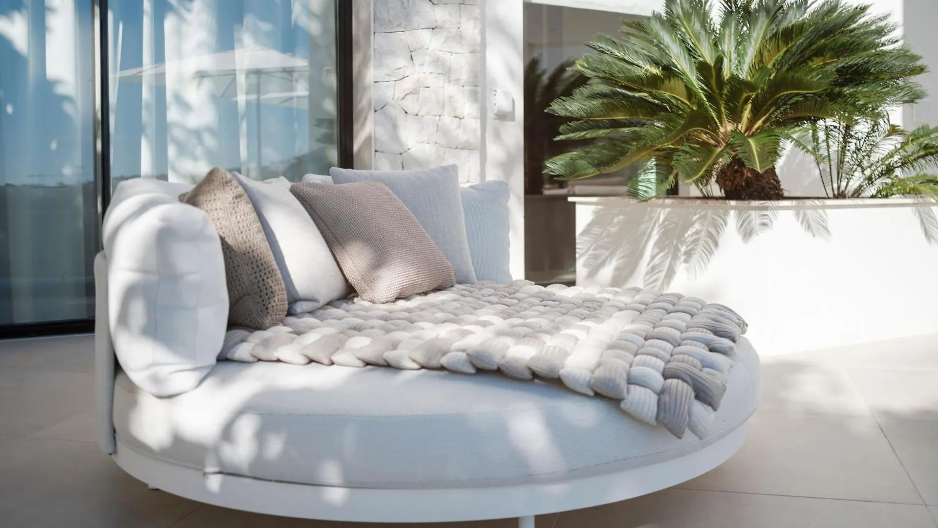 Villa Royale, Moderna Villa Con Piscina Y Vistas Al Mar Марбелья